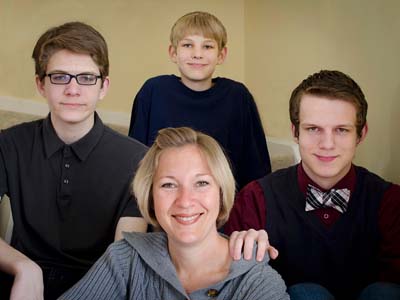 Valentis Family